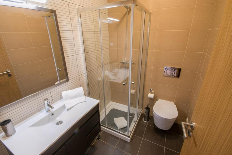 Bathroom 3, Marina Garden Apartment, Albufeira