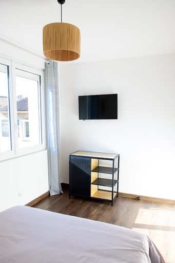 5, Le Forez Appartement 4 pers ou Studio 2 pers, Loire