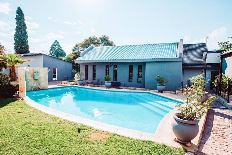 Sport & Beauty 5, Le Grant Guesthouse, Fezile Dabi
