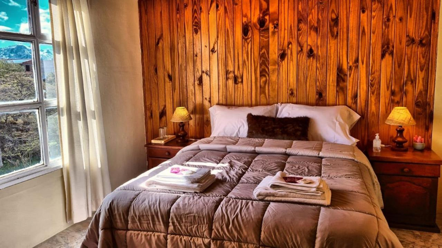 Bedroom 2, Hotel Lago del Desierto, Lago Argentino