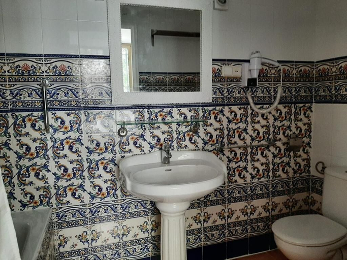 Others 5, Casa Consell Bailen, Guest House, Barcelona