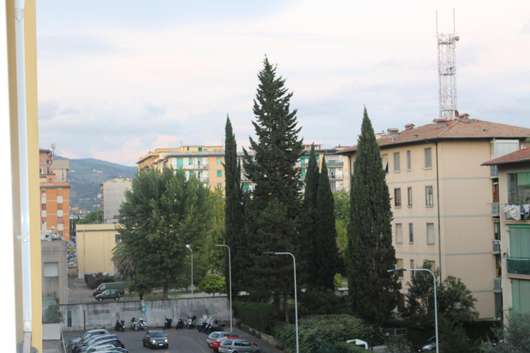 Others 4, Residenza Leone, Florence