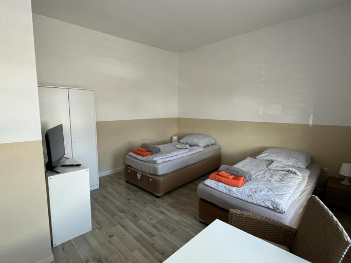 Others 4, Doppelzimmer mit Bad- Fernseher, Gifhorn