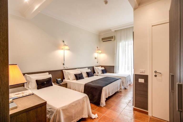Bedroom 5, Hotel Mirti, Rome