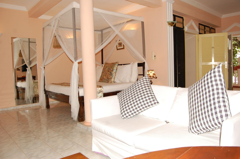 Bedroom 3, Coconut Residence, Kombo Saint Mary