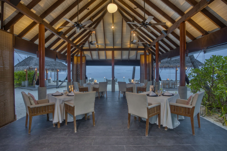 Food & Drinks 5, Fushifaru Maldives