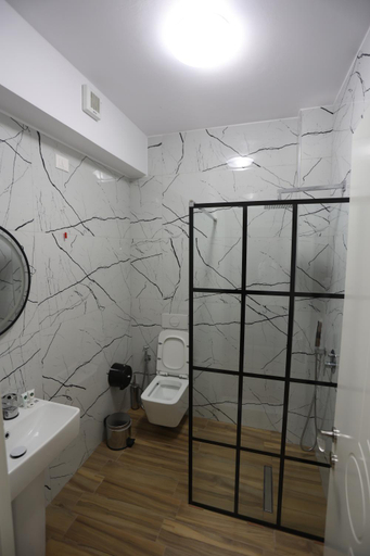 Bathroom 2, House of Horses Shtepia e Kuajve, Korçës