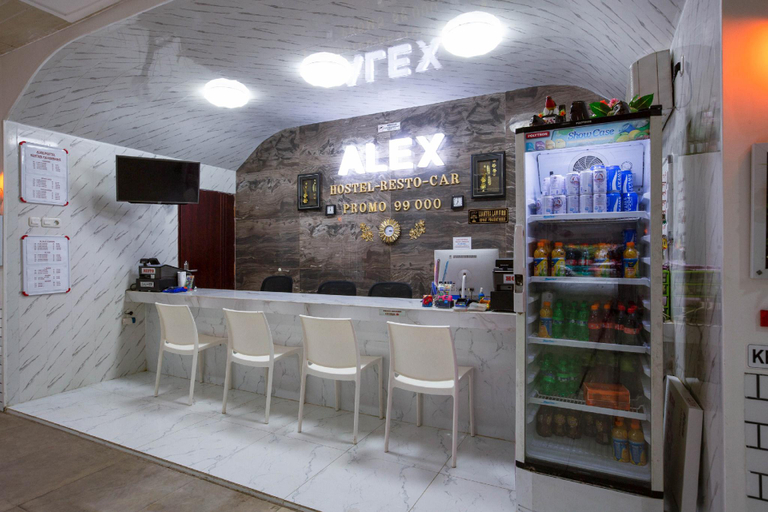 Public Area 2, OYO 3420 Alex Hostel, Palembang