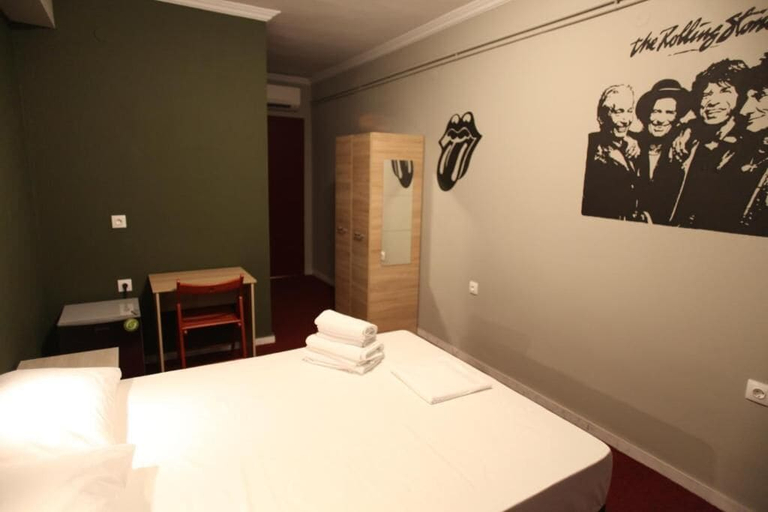 Bedroom 4, STAY Hybrid Youth Hostel, Central Macedonia