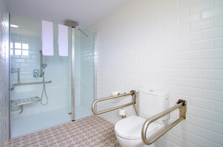 Bathroom 5, Hotel Ereza Mar, Las Palmas
