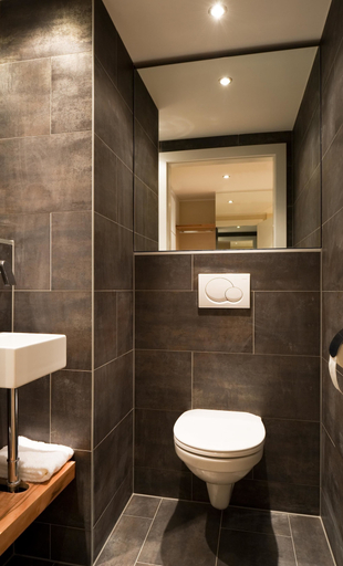 Bathroom 4, Pakat Suites, Wien