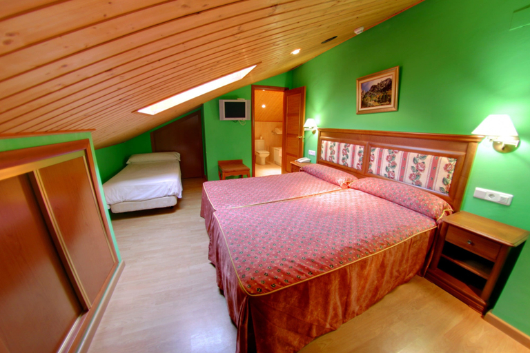 Bedroom 3, Hotel Balneario Parque de Cazorla, Jaén