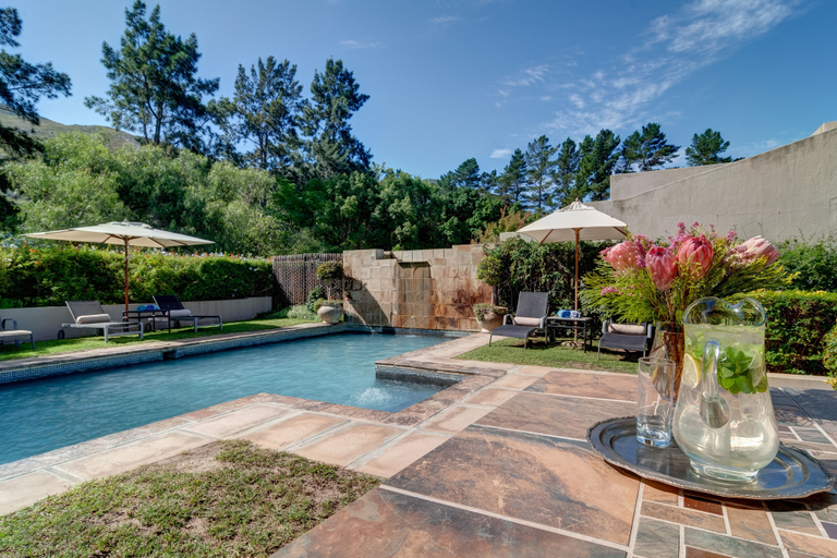 Sport & Beauty 2, Blue Gum Country Estate, Overberg
