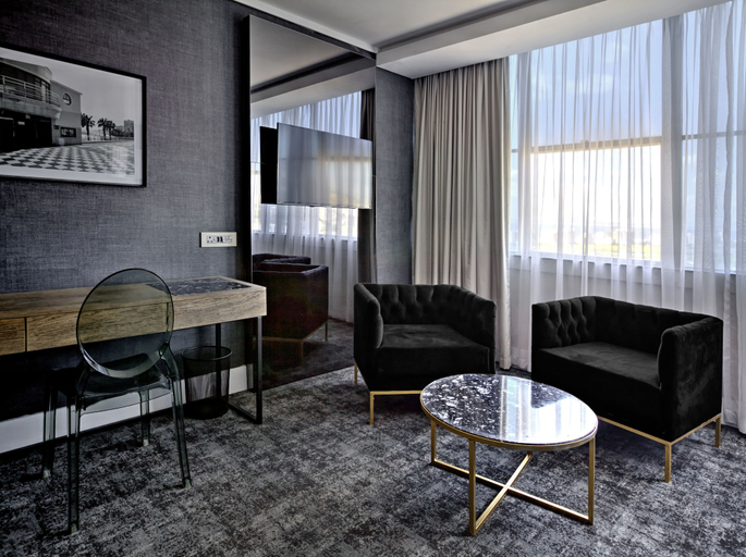 Others 4, The Ritz Cape Town, City of Cape Town
