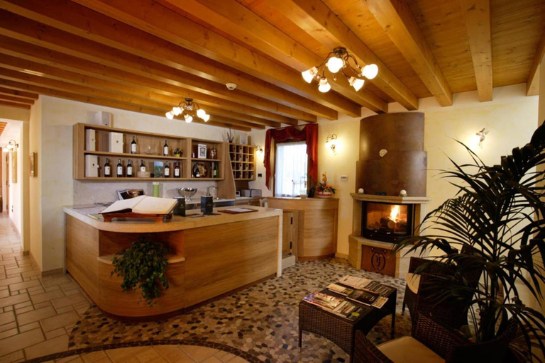 Public Area 2, Le Favole Agriturismo, Pordenone