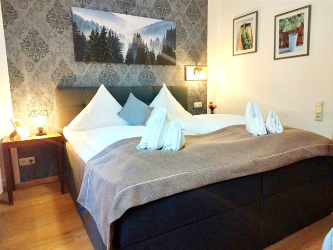 Bedroom, Stadthotel Deggendorf, Deggendorf