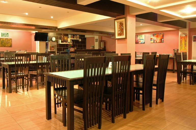 Food & Drinks 5, Grand Marina Residence, Si Racha