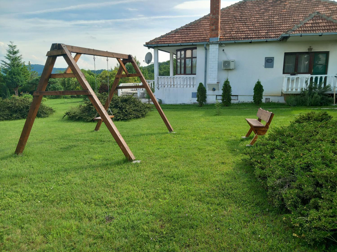Others 5, Apartmani Cosic, Kuršumlija
