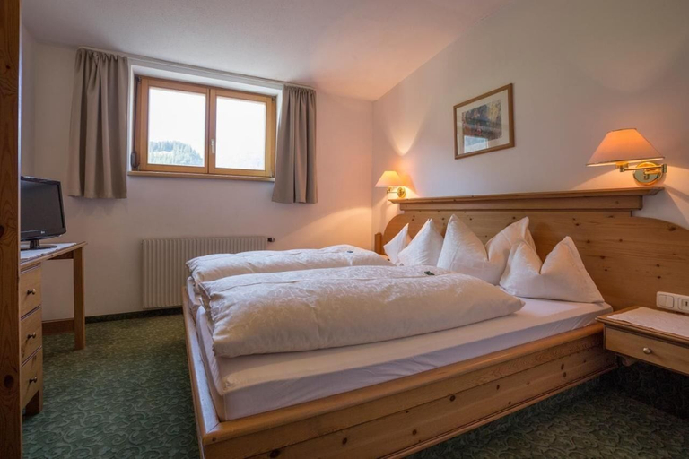 Bedroom 2, Haus Spullersee, Bludenz