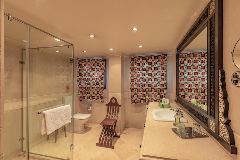 Bathroom 3, Le Riad Hotel de Charme, Al-Jamaliyah