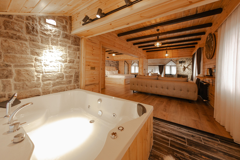 Bathroom, Abant Yayla Dagevi, Merkez