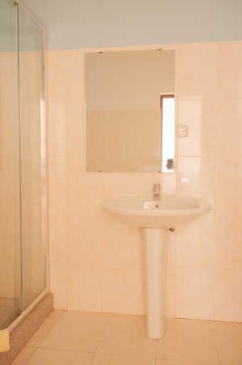 Bathroom 3, Misturod - Holiday Apartments