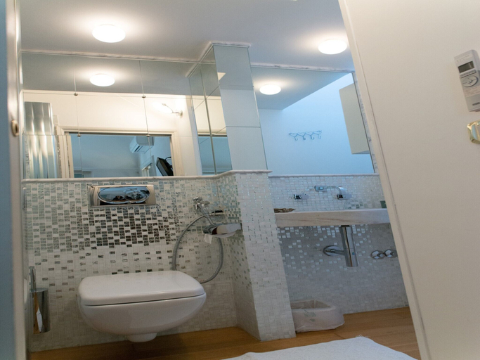 Bathroom 4, Casa Malena, Ascoli Piceno