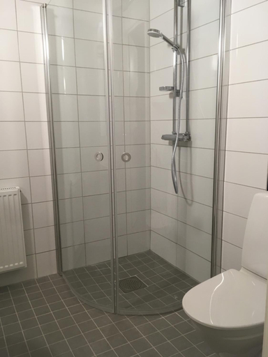 Bathroom 5, Topperyd Bed & Breakfast, Nässjö