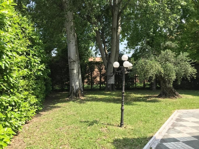 Exterior 2, Villa Donatella Rooms & Apartments, Parma
