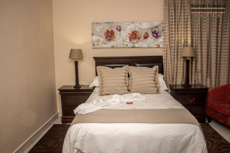 Bedroom 3, Airport Gardens Boutique Hotel, Ekurhuleni
