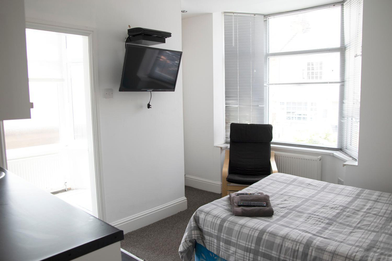 Others 2, Bursar Street 21, Lincolnshire
