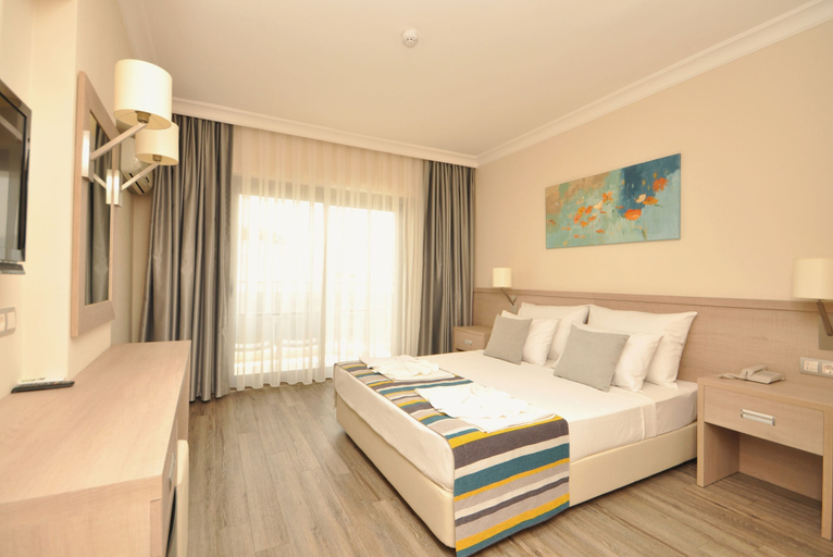 Bedroom 3, Kalemci Hotel, Marmaris