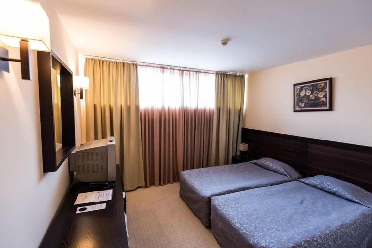Bedroom 3, Park Hotel Gardenia, Bansko