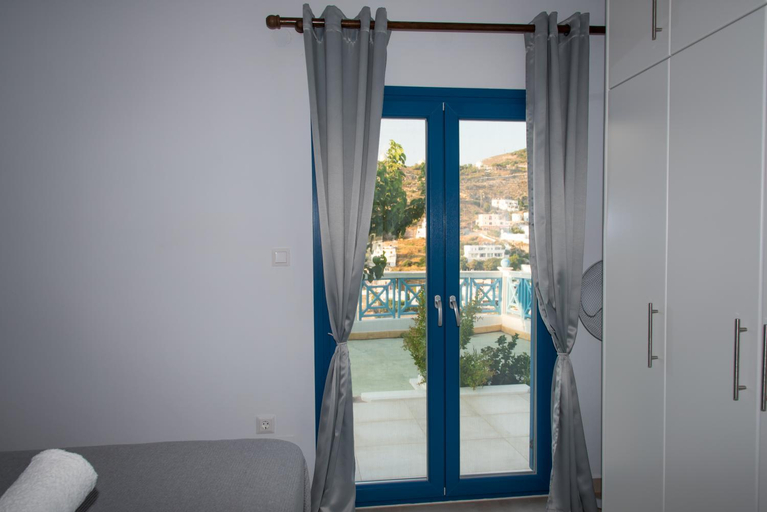 Others 3, HELIADES SUITES, South Aegean