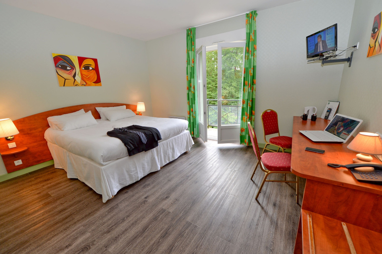 Bedroom 3, Le Tulipier, Marne
