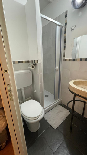 Others 5, Anima Partenopea, Napoli