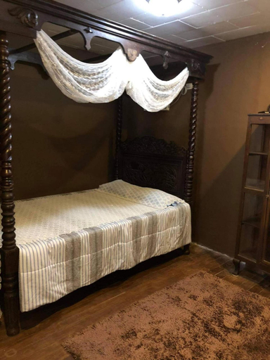 Bedroom 2, Heart of Paete Laguna, Paete