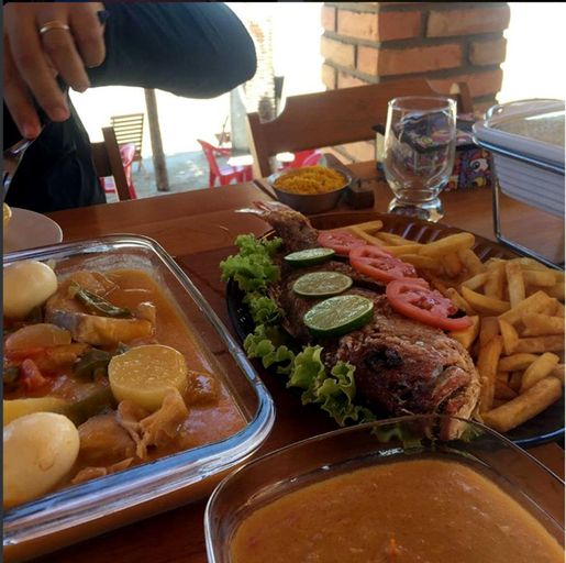 Food & Drinks
