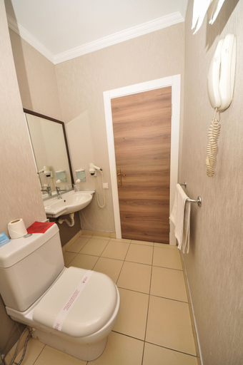 Bathroom 3, Gur Kent Hotel, Çankaya