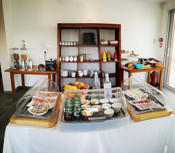 Food & Drinks 5, Hotel Carre Noir, Corse-du-Sud