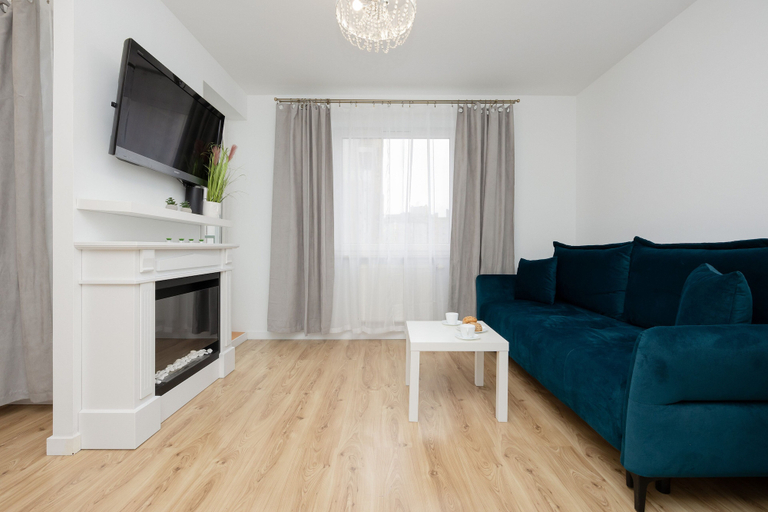Others 5, Apartment With Two Balconies by Renters, Warsaw