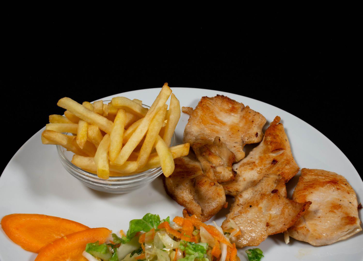 Food & Drinks 5, Koimala Beach, North Ari Atoll