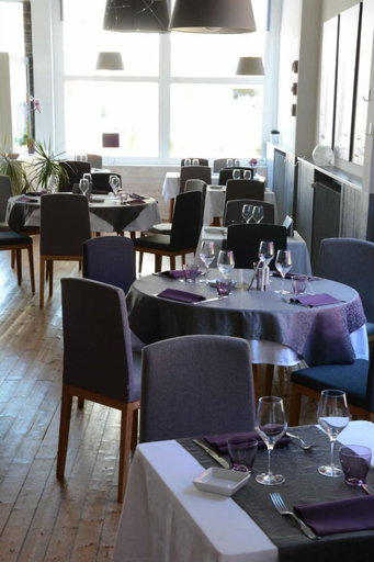 Food & Drinks 5, Logis Hotel Le Petit Trianon, Loire-Atlantique