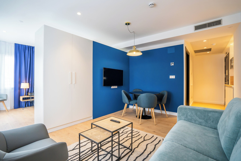 Others 4, abba Apartments Playa de Gros San Sebastián, Guipúzcoa