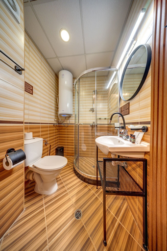 Bathroom 4, Mountain Lake Hotel, Smolyan
