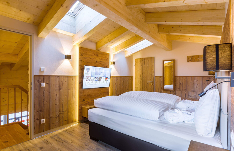 Bedroom 2, Avenida Mountain Lodges Saalbach, Zell am See