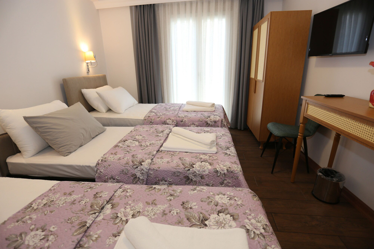 Bedroom 4, ATAÇEŞME OTEL, Çeşme