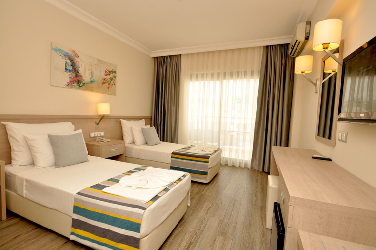 Bedroom 4, Kalemci Hotel, Marmaris