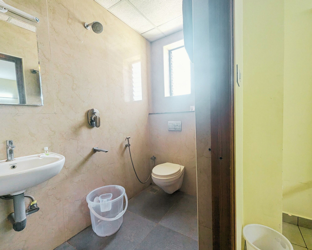 Bathroom 3