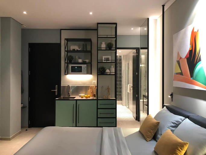 Others 3, Bare Chic - Bare Boutique Stays, District 1